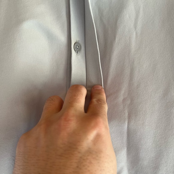 Lululemon Mens Button Down Shirt (hidden buttons) - Picture 3 of 4